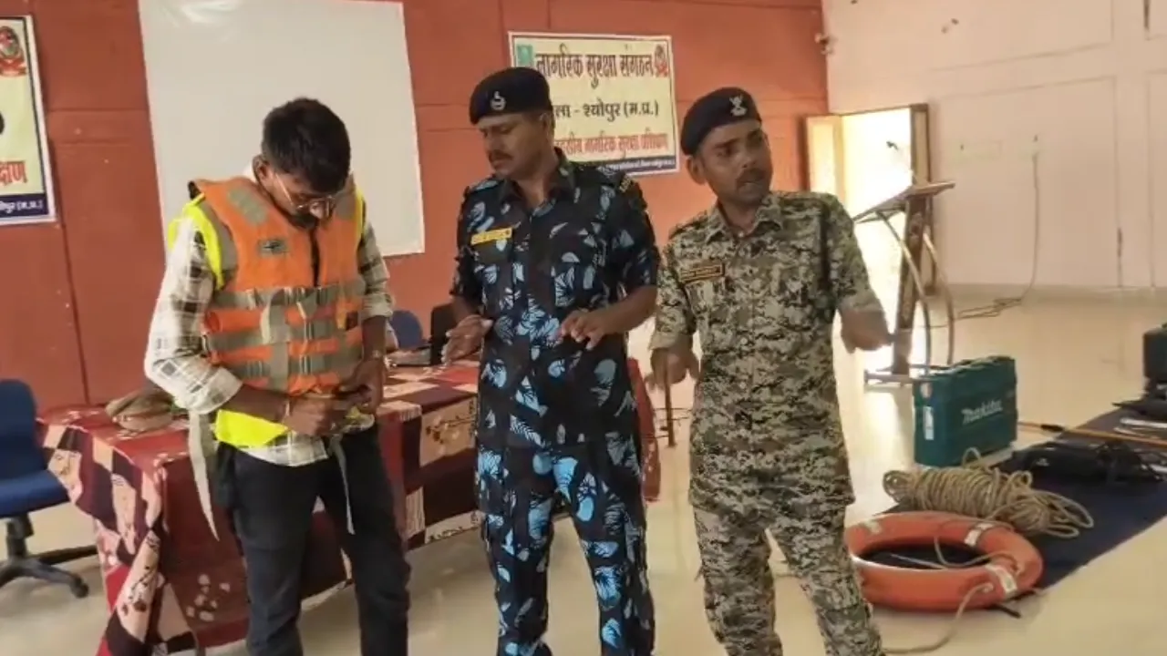 आपदा से निपटने 100 सिविल डिफेंस वॉलंटियर्स का सात दिवसीय प्रशिक्षण जारी