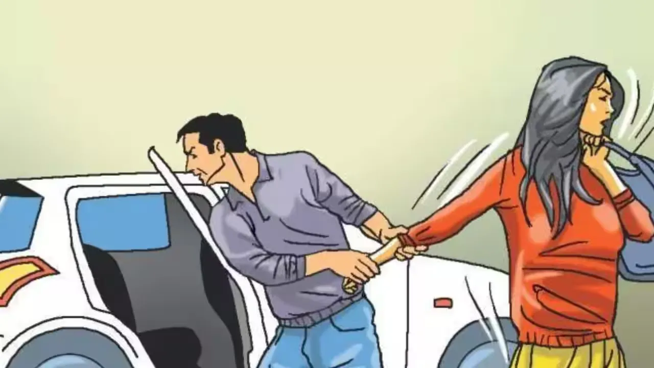 बिना नंबर की कार से युवती को ले गए युवक, पुलिस ने दर्ज किया अपहरण का केस; फिर सामने आया चौंकाने वाला वीडियो