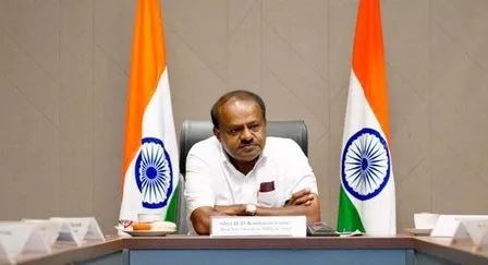भारत के ई-मोबिलिटी परिवर्तन को सिर्फ ईवी बिक्री से न आंके, तकनीक और लोकल वैल्यू पर ध्यान दें : कुमारस्वामी