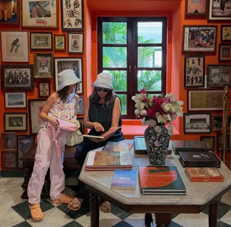 बेटियों के साथ जयपुर की गलियों में घूमीं लीजा रे, राजस्थानी थाली से कला और शॉपिंग तक का लिया मजा