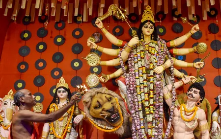 अंतरराष्ट्रीय स्तर पर दुर्गा पूजा के लिए पश्चिम बंगाल सरकार का बड़ा प्लान, सांस्कृतिक पर्यटन को मिलेगा बढ़ावा