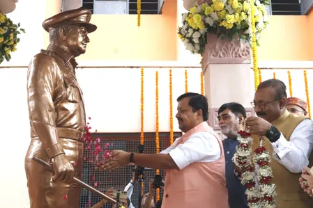 भाजपा अध्यक्ष नितिन नवीन ने पटना में अपने पुराने स्कूल का किया दौरा, शिक्षकों की भूमिका की सराहना की