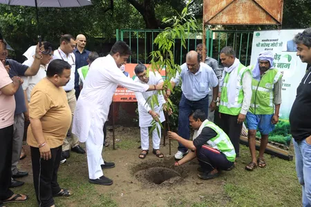 'एक पेड़ मां के नाम': कैंपेन के 40 रविवार जनसमर्थन का प्रमाण हैं - एनडीएमसी वाइस चेयरमैन कुलजीत सिंह चहल