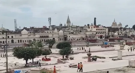 अयोध्या में दीपोत्सव 2026 की तैयारी तेज, 7 नवंबर को जलेंगे 26 लाख से अधिक दीये