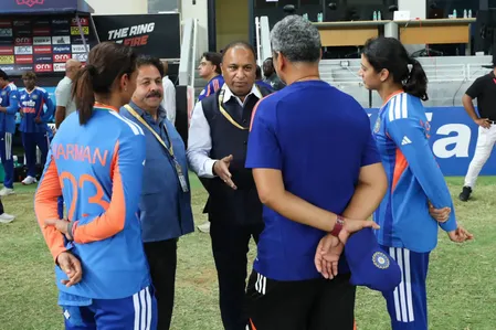जो हमारे देश के खिलाफ काम कर रहा है, उससे हम ट्रॉफी नहीं ले सकते : बीसीसीआई सचिव देवजीत सैकिया