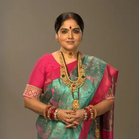 'लोग चर्चा में रहने के लिए करते हैं ऐसे स्टंट', रोहित रॉय के बयान पर भड़कीं इंदिरा कृष्णा