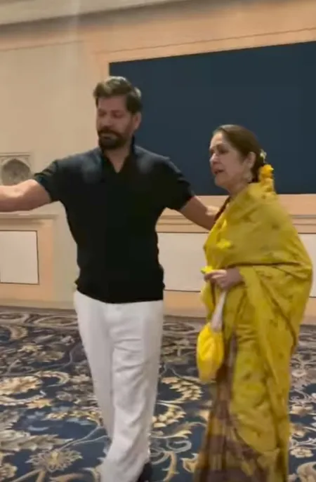 पंजाबी कलाकारों की रिहर्सल में पहुंचीं नीना गुप्ता, जसबीर जस्सी ने जताया आभार