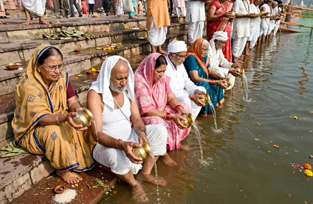 पितृपक्ष 2026: गयाजी जाने से पहले इस घाट पर पिंडदान करना है जरूरी, भगवान राम से जुड़ी है मान्यता