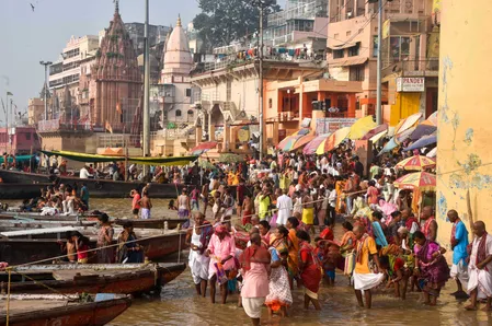 पितृपक्ष: पितरों से पहले क्यों किया जाता है ऋषि-मुनियों का तर्पण?