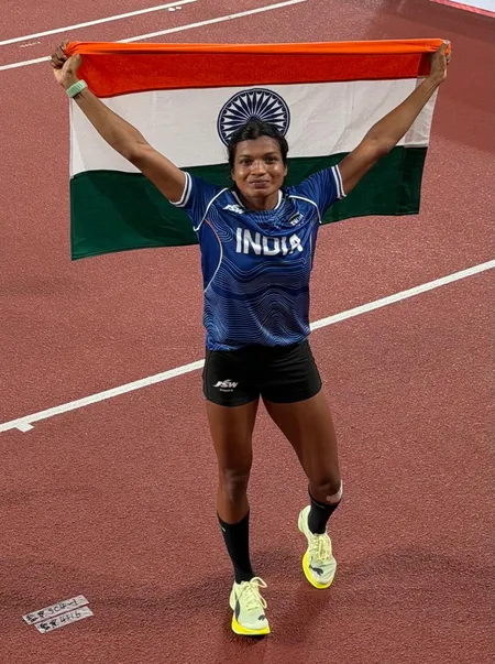 एशियन गेम्स 2026: बारानिका इलांगोवन ने पोल वॉल्ट में जीता ऐतिहासिक ब्रॉन्ज मेडल
