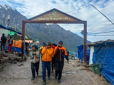केदारनाथ के रास्ते पर पत्थर गिरने से पांच साल के बच्चे की मौत; 1200 तीर्थयात्रियों को सुरक्षित निकाला गया