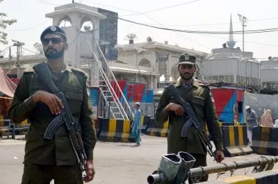 पाकिस्तान: लाहौर में यौन हिंसा के मामले बढ़े, अजरबैजान की 20 वर्षीय महिला का गैंगरेप