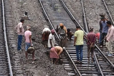कैबिनेट ने 10,021 करोड़ रुपए की 5 मल्टीट्रैकिंग प्रोजेक्ट्स को दी मंजूरी, तमिलनाडु से तेलंगाना तक बढ़ेगी रेलवे कनेक्टिविटी