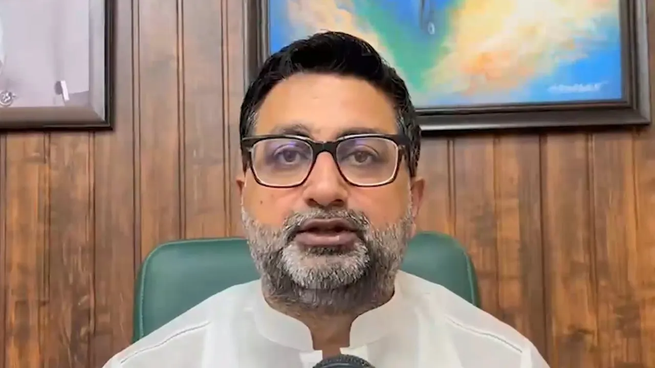 बोले इंडिया गठबंधन की बैठक पर सियासत तेज, भाजपा ने बताया फ्लॉप एक्सपेरिमेंट
