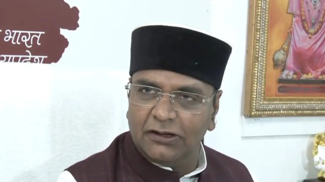 कहा-सनातन धर्म को कांग्रेस के सर्टिफिकेट की जरूरत नहीं