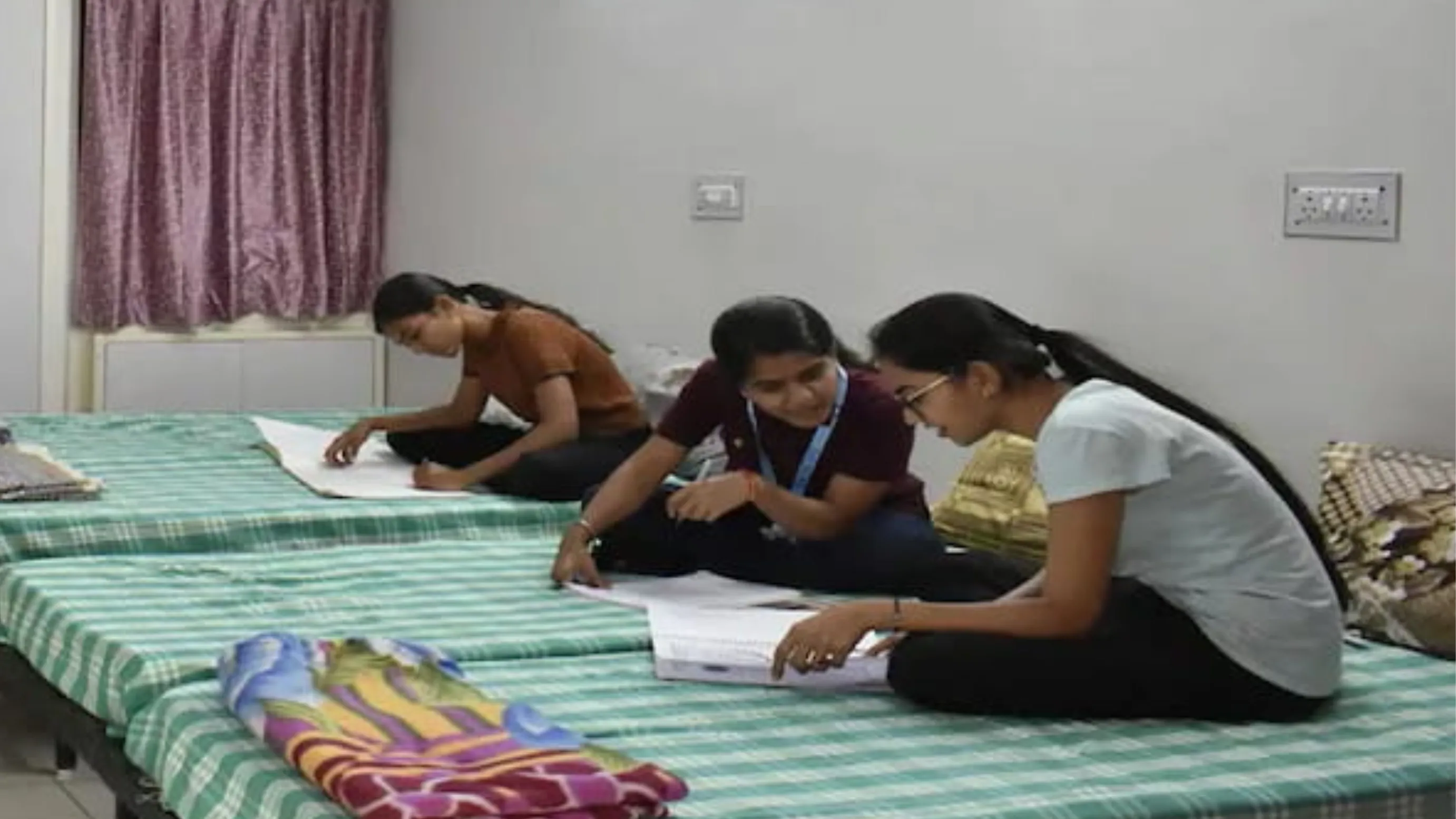 26 महीनों में 987 विद्यार्थियों ने दी जान; हर दिन औसतन एक छात्र ने तोड़ा दम