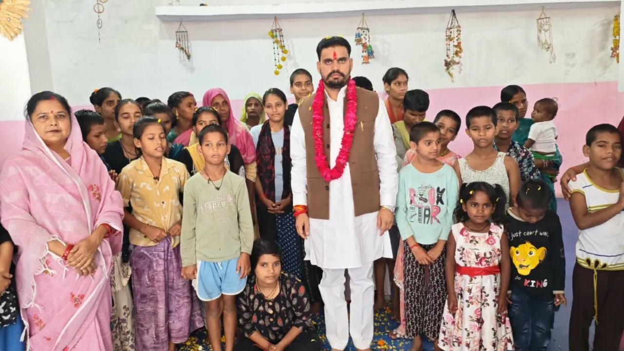 भाजपा नेता बॉबीराजा गठेवरा का अनोखा जन्मदिन: निर्वाना फाउंडेशन में बच्चों संग काटा केक, वृद्धाश्रम में लिया आशीर्वाद