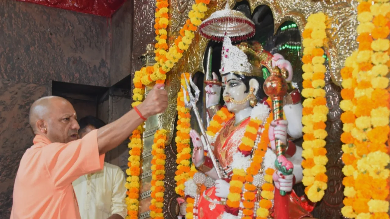 सुरक्षा, सम्मान, सामर्थ्य और समृद्धि से आलोकित हो रहा है नारी शक्ति का जीवन