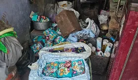 2.45 लाख का माल जब्त, दो पर केस दर्ज, अवैध भंडारण और निर्माण करने वालों को प्रशासन की सख्त चेतावनी