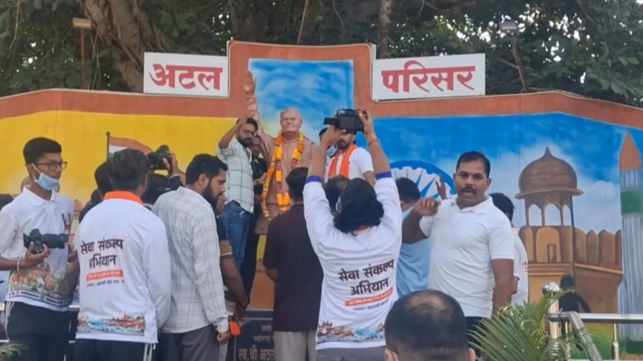 वडनगर से वाराणसी तक निकली ‘सेवा संकल्प यात्रा’ का धरमजयगढ़ में भव्य स्वागत