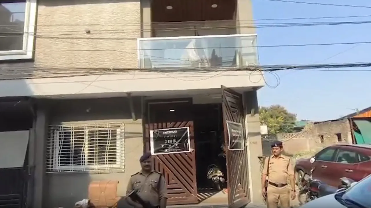 इंदौर के हेड कॉन्स्टेबल के 15 ठिकानों पर लोकायुक्त की छापेमारी