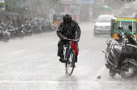 तमिलनाडु : नीलगिरी, कोयंबटूर और इरोड में भारी बारिश की आशंका, राजधानी चेन्नई में हल्की बूंदाबांदी का अनुमान