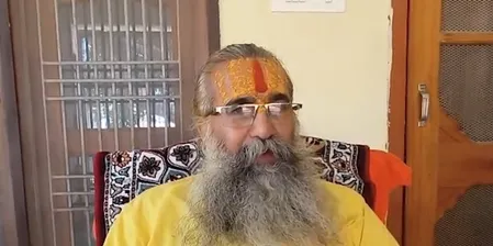 रामलला की परंपरा के अनुरूप होंगे सभी कर्मचारी, केसरिया वस्त्र पहनना होगा अनिवार्य: दिनेन्द्र दास​‌