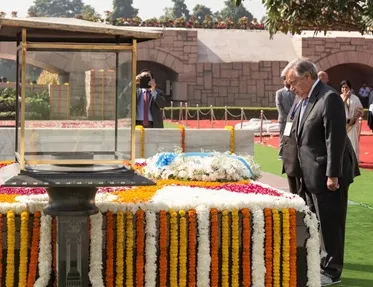 'बहुत मुश्किल समय में महात्मा गांधी के मूल्यों को याद करें': यूएन महासचिव गुटेरेस