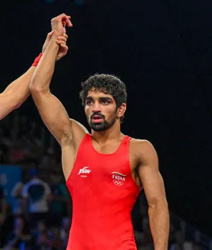 एशियन गेम्स 2026: रेसलर अमन सहरावत ने देश को दिलाया गोल्ड, फाइनल में वर्ल्ड चैंपियन को दी शिकस्त