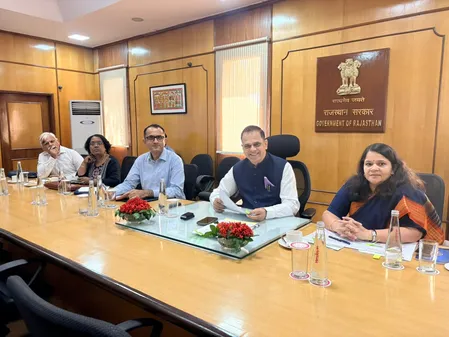 राजस्थान: मुख्य सचिव ने हाई-रिस्क प्रेग्नेंसी वाली महिलाओं के लिए परिवहन व्यवस्था मजबूत करने के दिए निर्देश​‌
