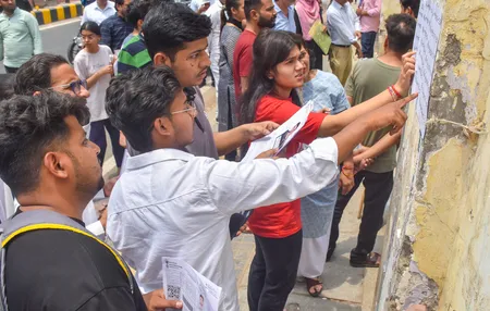 यूपी होमगार्ड भर्ती परिणाम घोषित, 41 हजार से अधिक युवा चयनित, देखें जिलेवार लिस्ट
