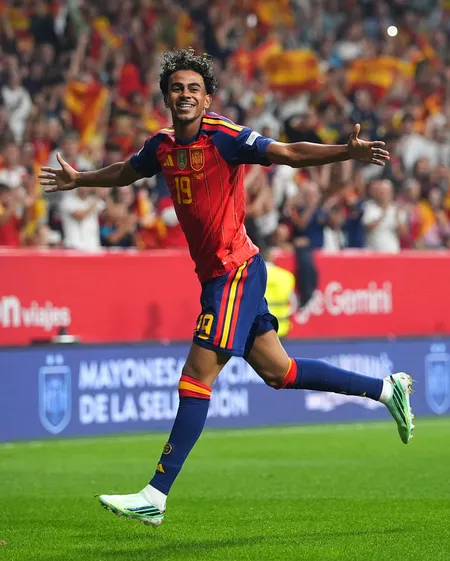 नेशंस लीग: स्पेन ने चेक रिपब्लिक को 3-1 से हराया