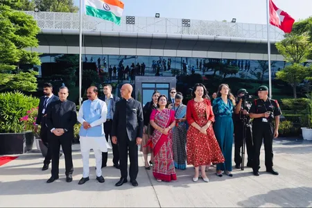 स्विस राजदूत ने किया राष्ट्रपति परमेलिन का स्वागत, बोलीं-बिजनेस और विज्ञान जगत से होगी अहम बातचीत