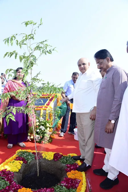 अहमदाबाद नगर निकाय ने 50 लाख पेड़ लगाने का लक्ष्य पूरा किया, कार्यक्रम में शामिल हुए सीएम भूपेंद्र पटेल