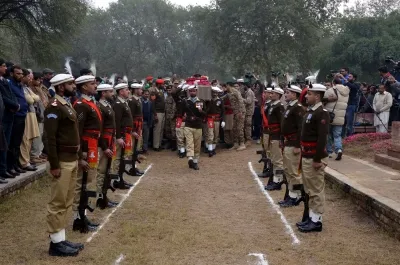 बलूचिस्तान में नुकसान के बाद बैकफुट पर पाक सेना, रिटायर्ड जवानों को फिर से बुलाने की तैयारी