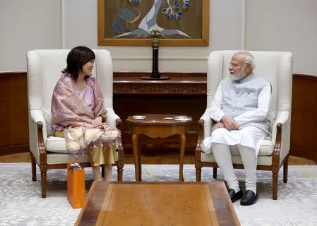 प्रधानमंत्री मोदी से मिलीं शिंजो आबे की पत्नी अकी, बोलीं- मैं आंसू रोक नहीं पाई