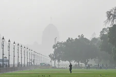 दिल्ली-एनसीआर में छाए रहेंगे बादल, नहीं होगी बारिश; वायु गुणवत्ता में दिखा सुधार