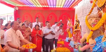 अजमेर के आजाद पार्क में नवरात्रि महोत्सव का शुभारंभ, विधि-विधान से स्थापित की गई मां दुर्गा की प्रतिमा