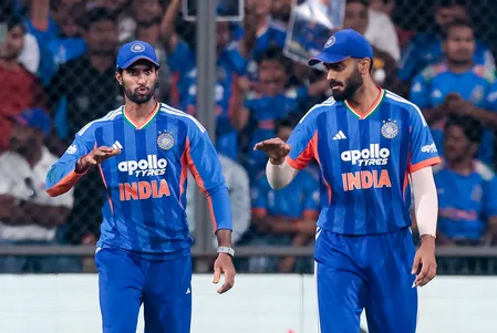 भारत बनाम वेस्टइंडीज: तिलक वर्मा ने पूरा किया खास 'अर्धशतक', कोहली-रोहित के क्लब में हुए शामिल