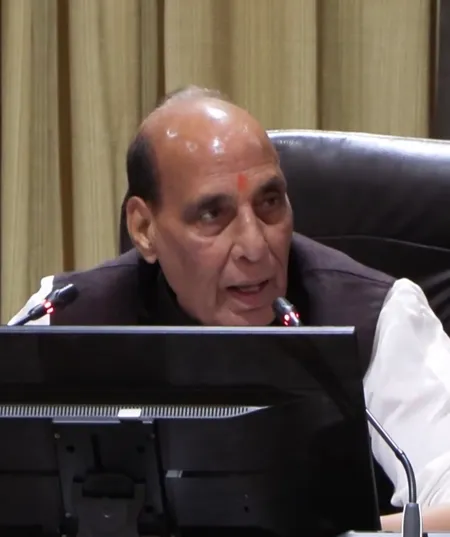 एशियाई खेलों में सैन्य खिलाड़ियों का अब तक का सर्वश्रेष्ठ प्रदर्शन, राजनाथ सिंह ने की मुलाकात