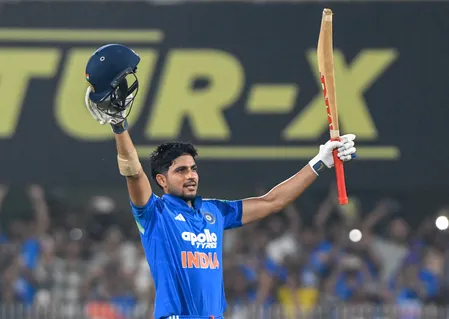शुभमन गिल और शेफाली वर्मा ने पुरुष और महिला वर्ग में जीता आईसीसी 'प्लेयर ऑफ द मंथ' पुरस्कार