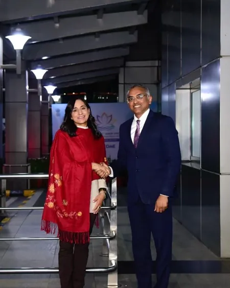 कनाडा की विदेश मंत्री अनीता आनंद पहुंचीं भारत, एस. जयशंकर से करेंगी बातचीत
