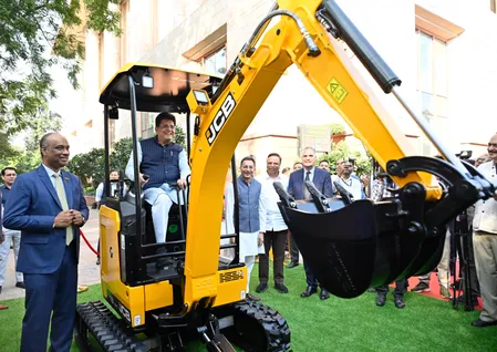 न्यूजीलैंड के निर्माण क्षेत्र में अब इस्तेमाल होंगी ‘मेड इन इंडिया’ जेसीबी मशीन : पीयूष गोयल