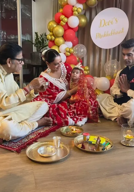 बिपाशा बसु की गैरमौजूदगी में बेटी ने बनाया मां के लिए स्पेशल कार्ड, करण ने शेयर की तस्वीर