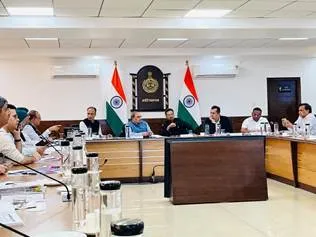 वायु प्रदूषण रोकने के लिए सीएक्यूएम ने की पंजाब और हरियाणा में पराली प्रबंधन उपायों की समीक्षा
