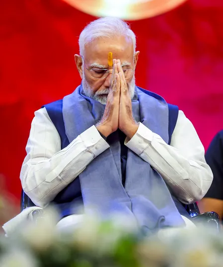 महर्षि वाल्मीकि की जयंती पर पीएम मोदी ने कहा- 'उनके सद्विचार भारतीय संस्कृति और विरासत के मूल तत्व'