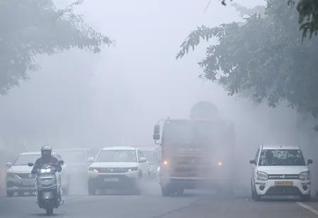 क्या है एक्यूआई और प्रदूषण स्तर बिगड़ने पर कौन सा मास्क रखेगा आपको सुरक्षित