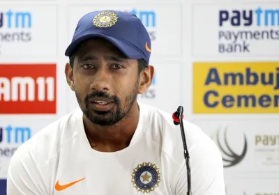ऋद्धिमान साहा: तेज गेंदबाज के तौर पर शुरू हुआ था टीम इंडिया के बेहतरीन विकेटकीपर का सफर