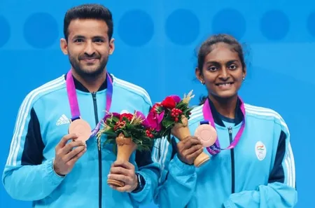एशियन पैरा गेम्स: नितेश, थुलसिमथी ने बैडमिंटन मिक्स्ड डबल्स में सिल्वर जीता