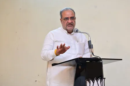 2027 का ट्रेलर है एमएलसी चुनाव, अखिलेश यादव के 'बड़बोलेपन' की होगी हार: चौधरी भूपेंद्र सिंह 2027 का ट्रेलर है एमएलसी चुनाव, अखिलेश यादव के 'बड़बोलेपन' की होगी हार: चौधरी भूपेंद्र सिंह